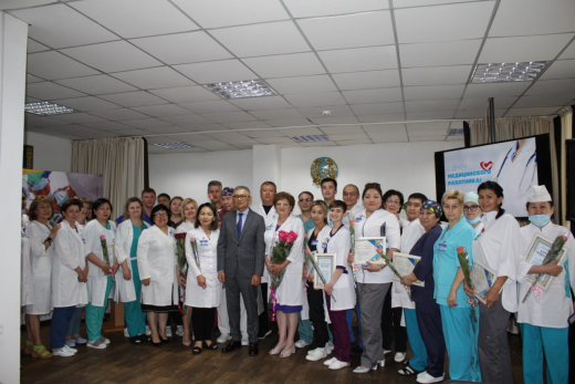 15 июня 2022 года в КГП на ПХВ «Павлодарская областная больница»  состоялось торжественное мероприятие, посвященное празднованию Дня медицинского работника.