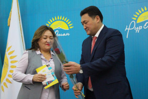   30 ноября 2018 года День Первого президента Республики Казахстан – был торжественно отмечен в ПФ партии «Нұр Отан».  