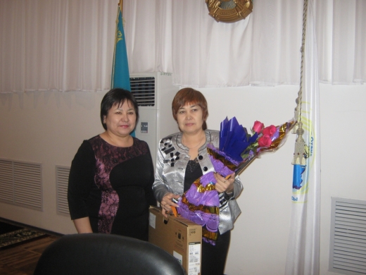 Тілдер айлығы