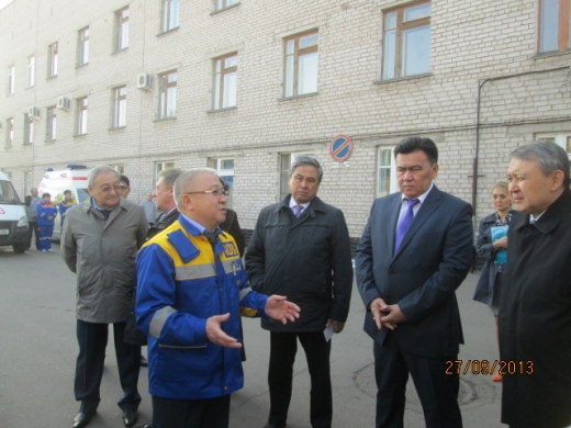 Посещения КГКП «Павлодарская областная станция скорой медицинской помощи» депутатами Комитета по социально- культурному развитию Сената Парламента РК