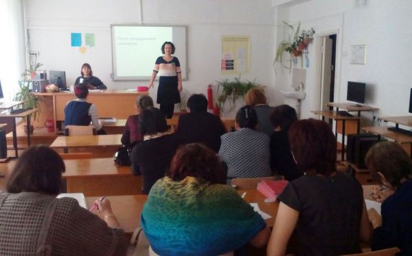 Білім беру мекемелерімен өзара әрекеттестігі