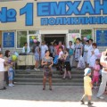1 июня 2012 года проводилась акция, приуроченная к Всемирному Дню защиты детей на базе поликлиники №1 города Павлодара под девизом: « Бүгінгі дені сау бала – ертеңгі дені сау ұрпақ!».