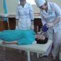 Учатся медицинские сестры